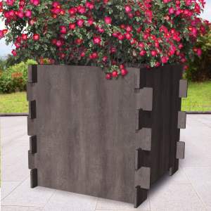 Hoher Pflanzkasten H 56 mit den Maßen 60 x 60 aus HPL